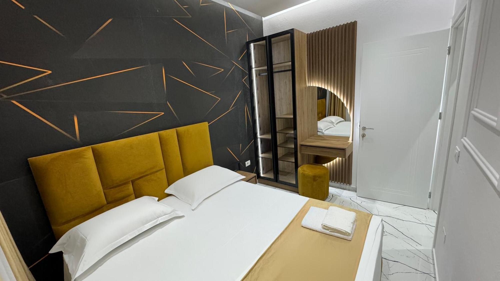 Apartments Costa Azzurra Velipojë Екстериор снимка
