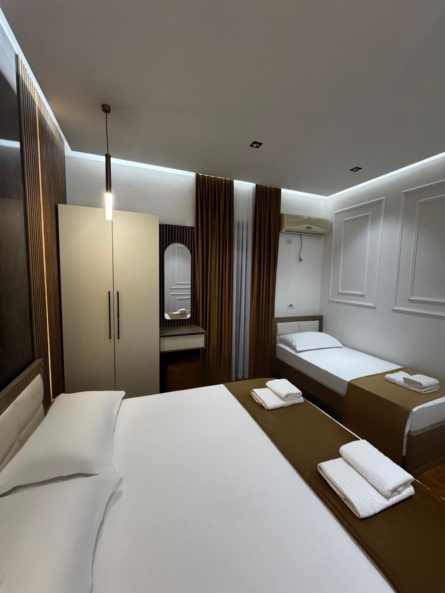 Apartments Costa Azzurra Velipojë Екстериор снимка