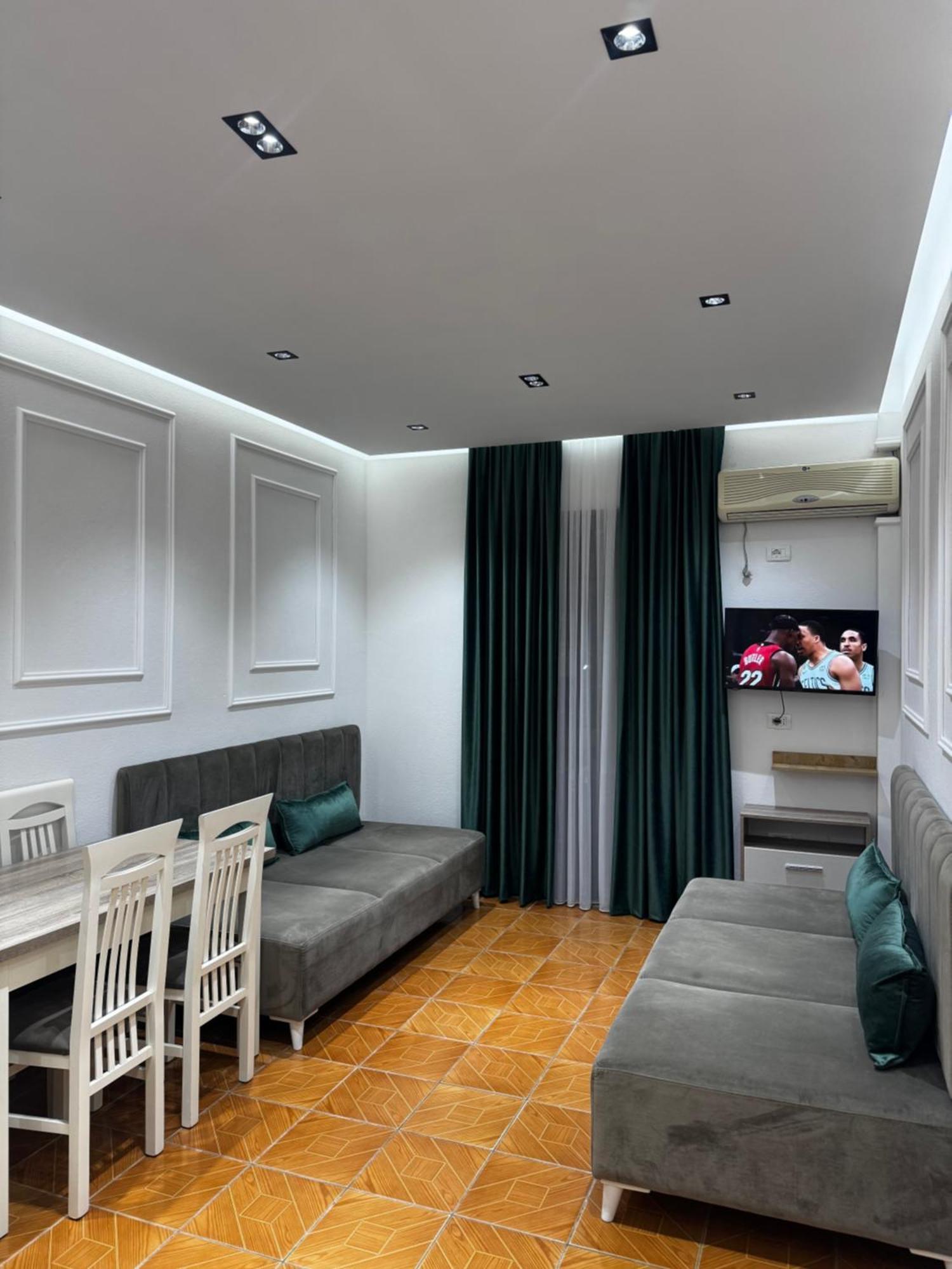 Apartments Costa Azzurra Velipojë Екстериор снимка