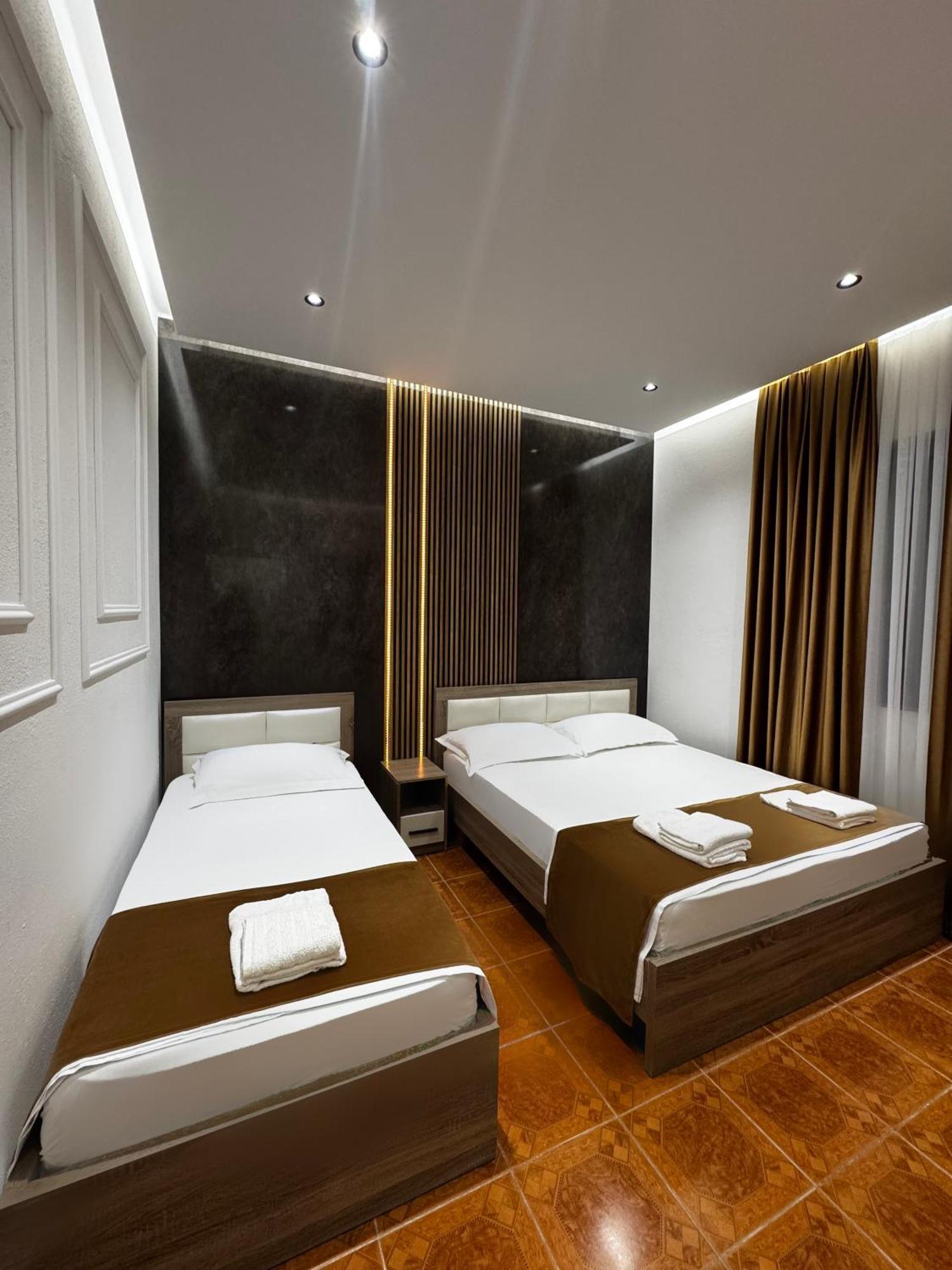 Apartments Costa Azzurra Velipojë Екстериор снимка