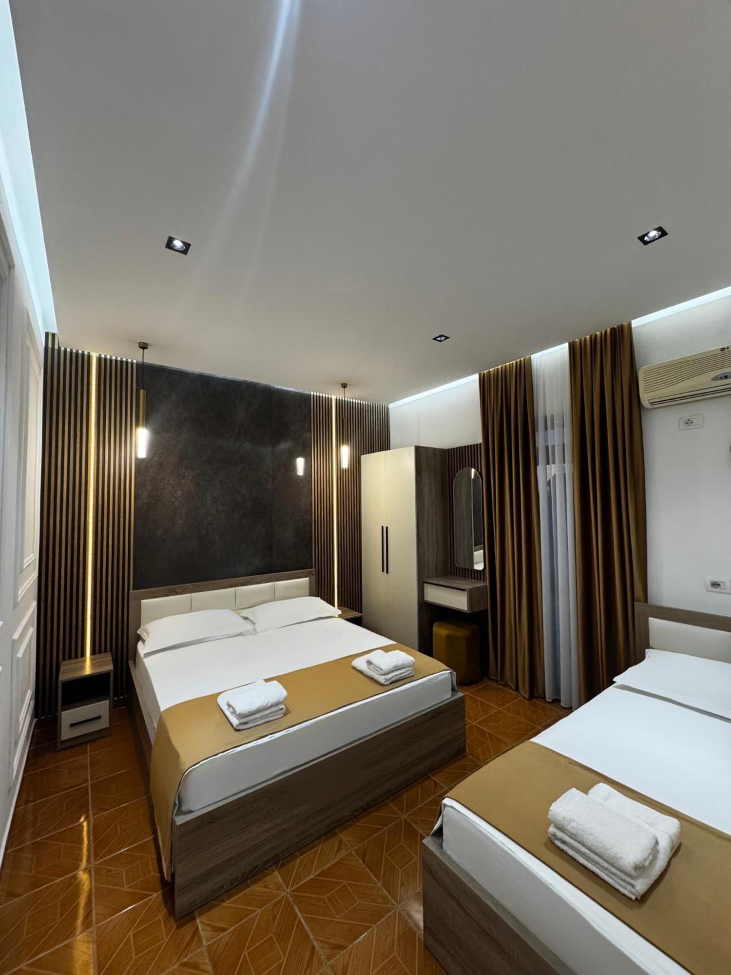 Apartments Costa Azzurra Velipojë Екстериор снимка