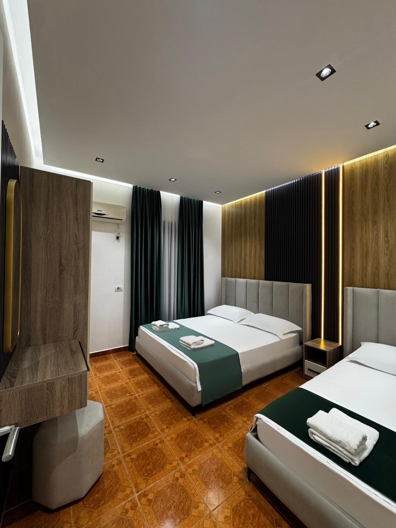Apartments Costa Azzurra Velipojë Екстериор снимка